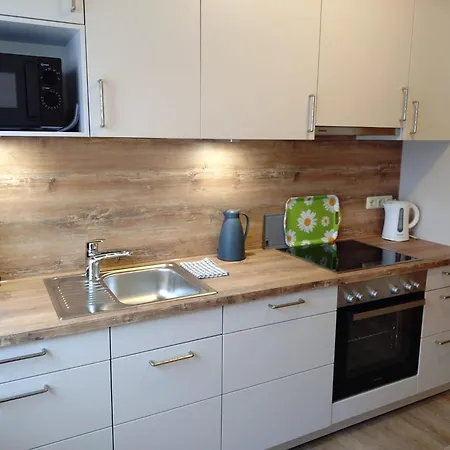 Apartament Lueke *